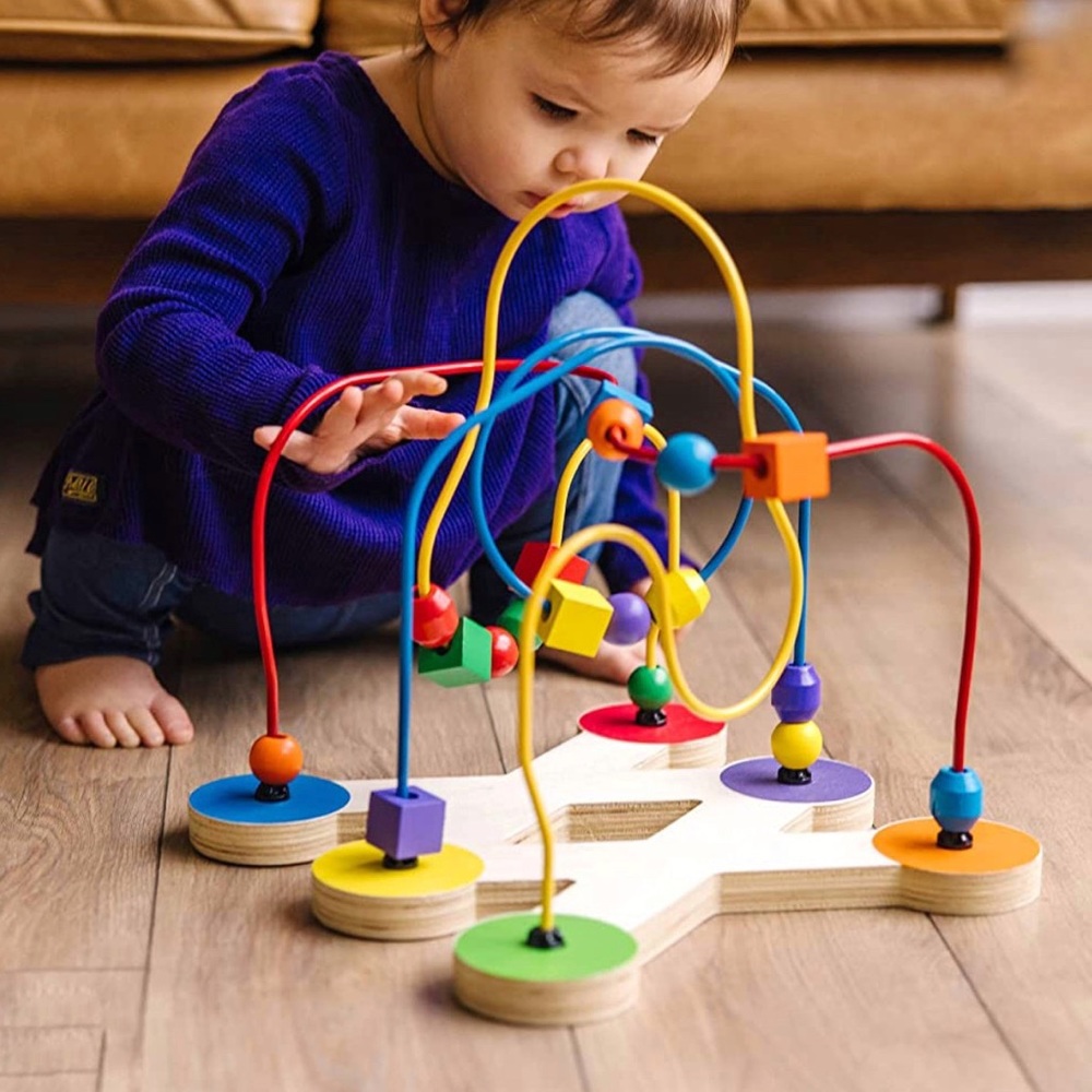 ✨HOST PICK✨ Melissa & Doug Bead Toy